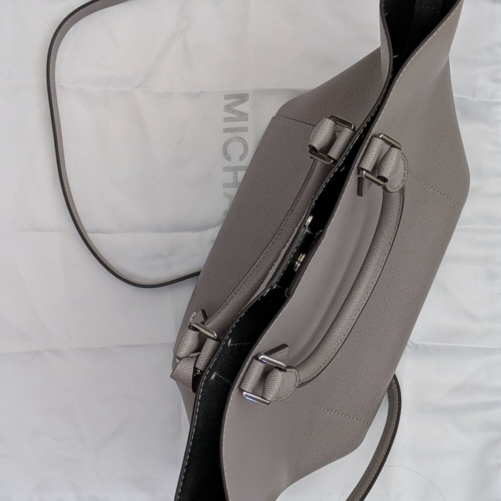 Michael Kors Large Saffiano Leather Satchel Pearl Grey with Storage Bag (NWOT)